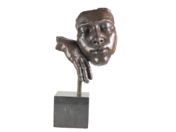 Skulptur "Schlaf", Hommage an Salvador Dali